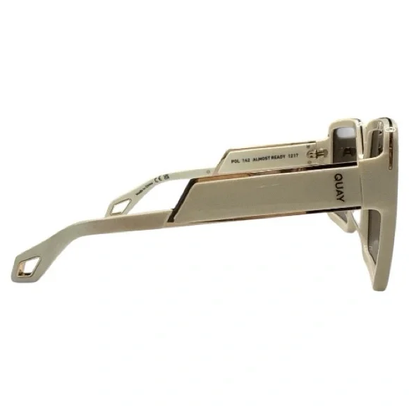 Quay Australia Oversized Square Sunglasses in Ivory frame/ Brown Gradient Lenses - Picture 3 of 10